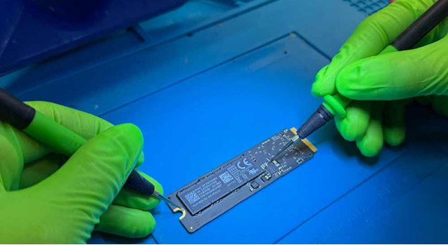 Data Recovery Technician